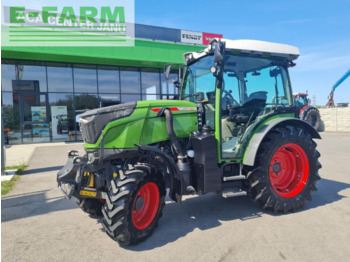 Farm tractor FENDT 200 Vario