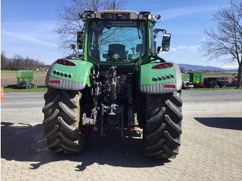 Farm tractor Fendt 724 Vario: picture 4