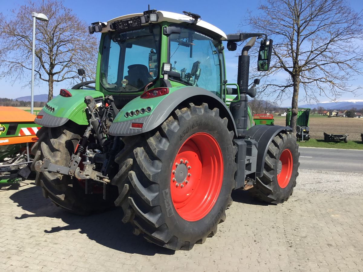 Farm tractor Fendt 724 Vario: picture 3