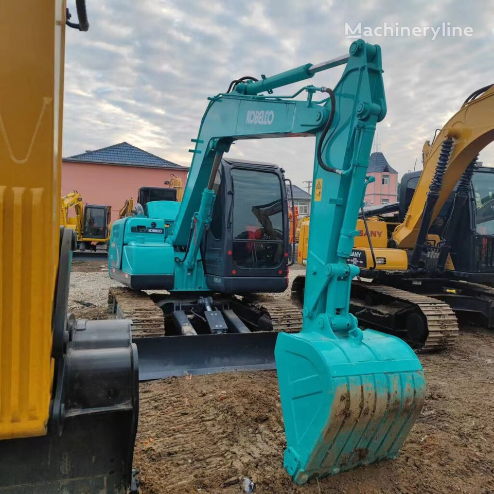 Crawler excavator Kobelco SK75: picture 3