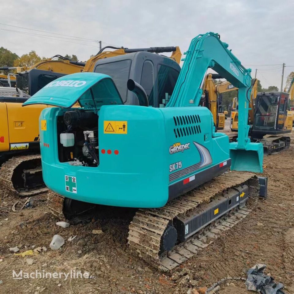 Crawler excavator Kobelco SK75: picture 6