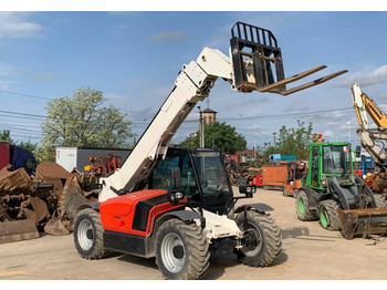 Telescopic handler