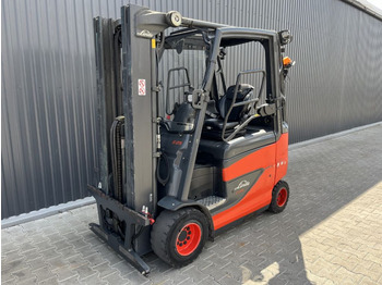 Electric forklift LINDE E25