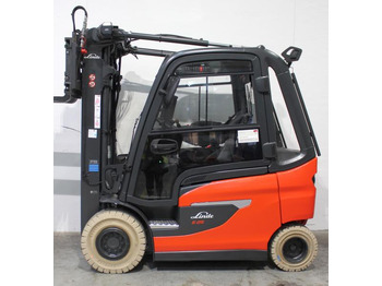 Electric forklift Linde E 25 1252-01: picture 3