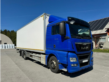 Box truck MAN TGX 26.400