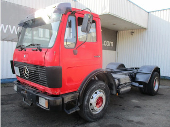 Cab chassis truck MERCEDES-BENZ