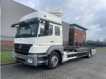 Container transporter/ Swap body truck MERCEDES-BENZ Axor 1829