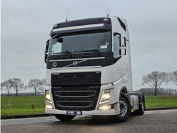 Tractor unit VOLVO FH 500