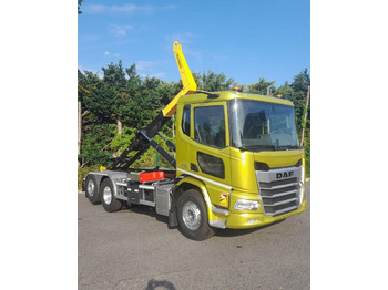 Hook lift truck DAF XD 450