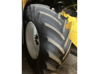 Grain header New Holland Bereifung New Holland CR 9,80 710/70 R42: picture 5