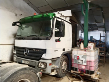 Tractor unit MERCEDES-BENZ Actros