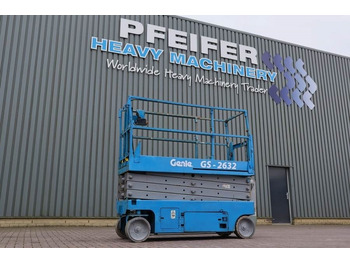 Scissor lift GENIE