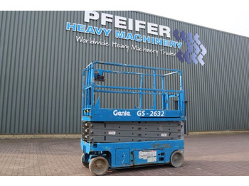 Scissor lift GENIE