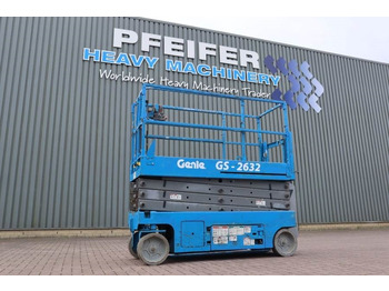 Scissor lift GENIE