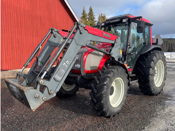 Farm tractor