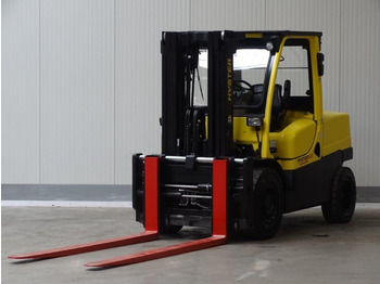 Lease a Hyster H5.0FT - Container-Indoor-Stapler -TRIPLEX Hyster H5.0FT - Container-Indoor-Stapler -TRIPLEX: picture 1