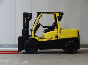 Lease a Hyster H5.0FT - Container-Indoor-Stapler -TRIPLEX Hyster H5.0FT - Container-Indoor-Stapler -TRIPLEX: picture 4