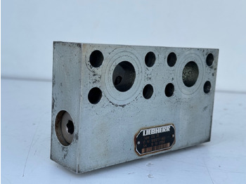 Swing motor for Construction machinery Liebherr Dämpfungsventil ID-Nr.10121777. P924 COMP, P926, R926, R916, R922, R924 COMP, R924, R926 COMP, R926, R930, R936, R946, R950 T, R960 T. #10121777.43199#: picture 2 Swing motor for Construction machinery Liebherr Dämpfungsventil ID-Nr.10121777. P924 COMP, P926, R926, R916, R922, R924 COMP, R924, R926 COMP, R926, R930, R936, R946, R950 T, R960 T. #10121777.43199#: picture 2