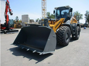 Wheel loader LIEBHERR L 538