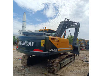 Crawler excavator HYUNDAI