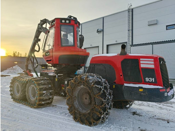 Forestry harvester Komatsu 931: picture 2