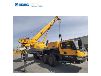 Mobile crane XCMG