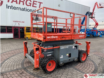 Scissor lift SKYJACK