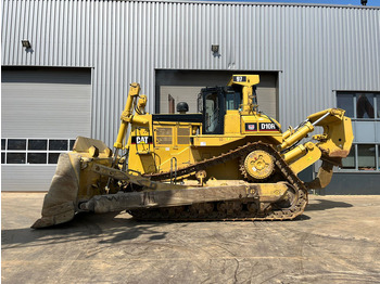 Bulldozer CATERPILLAR