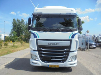 Tractor unit DAF XF 440: picture 2