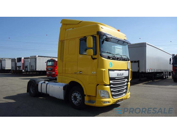 Tractor unit DAF XF 460