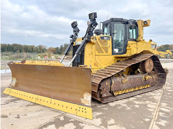 Bulldozer CATERPILLAR D6T