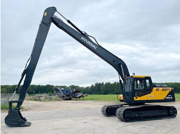 Excavator HYUNDAI R245LR