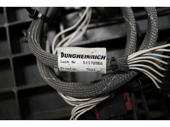 Frame/ Chassis for Material handling equipment Jungheinrich 51189782 | Vloerplaat Floorplate ETV from Year 2011 Driving pedal 5 Vloerplaat Floorplate ETV from Year 2011 Driving pedal 51443197 Brake pedal 51198398 Kill switch 51188550 kabel 51178968: picture 3