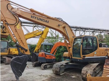 Crawler excavator HYUNDAI ROBEX 220 LC-9S: picture 3