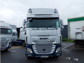 Tractor unit DAF XF 480