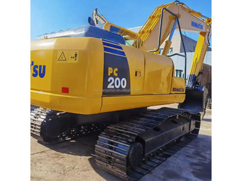 Crawler excavator KOMATSU PC200-8