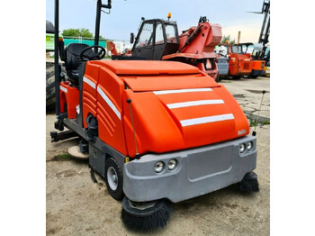 Industrial sweeper HAKO