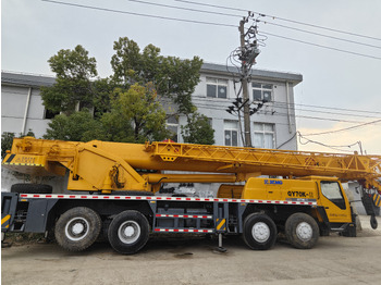 Mobile crane XCMG