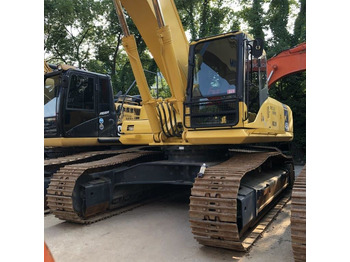 Crawler excavator KOMATSU PC450-7