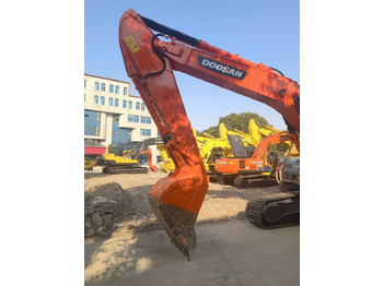 Crawler excavator DOOSAN Doosan DX225LC Crawler excavator: picture 4