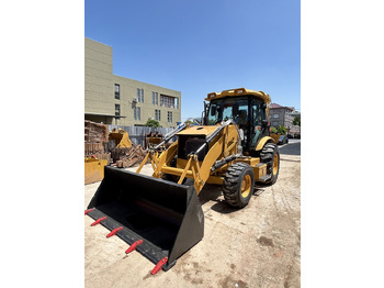 Backhoe loader