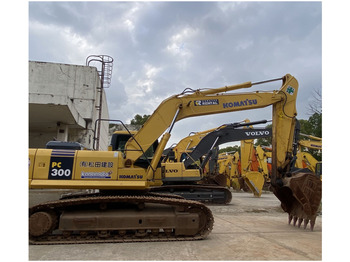 Crawler excavator KOMATSU PC300-7