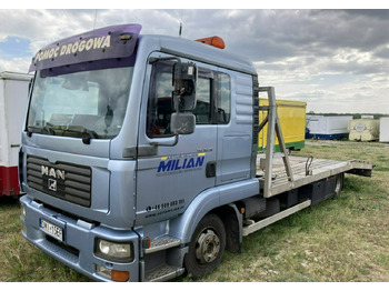 Tow truck MAN TGL 8.210