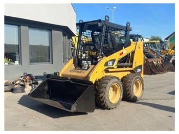 Skid steer loader CATERPILLAR 226B