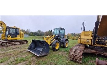 Wheel loader KOMATSU WA100