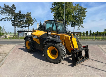 Telescopic handler JCB