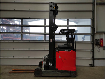 Reach truck LINDE R