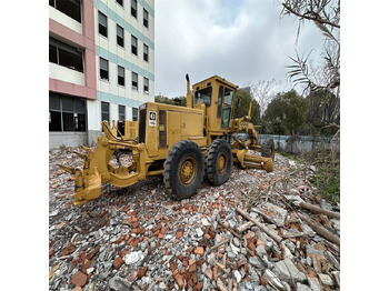 Grader CATERPILLAR 140G