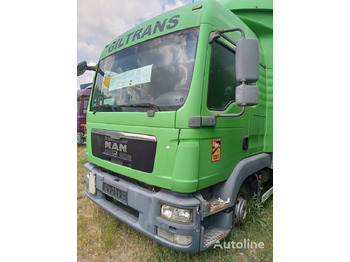 Curtainsider truck MAN TGL