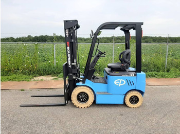 Electric forklift